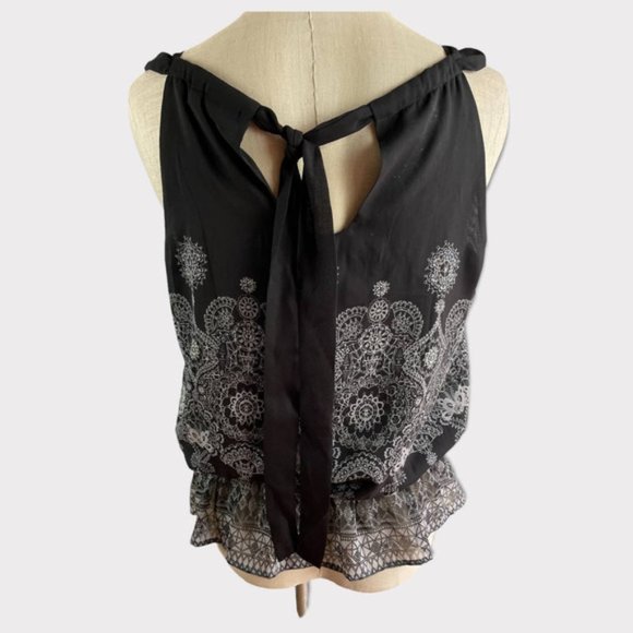 Apt. 9 Sleeveless Blouse Black Sleeveless Round Neck beaded Tie Back S - Picture 2 of 8